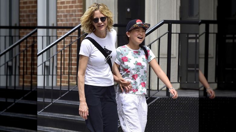 Meg Ryan and daughter Daisy True strolling in New York City
