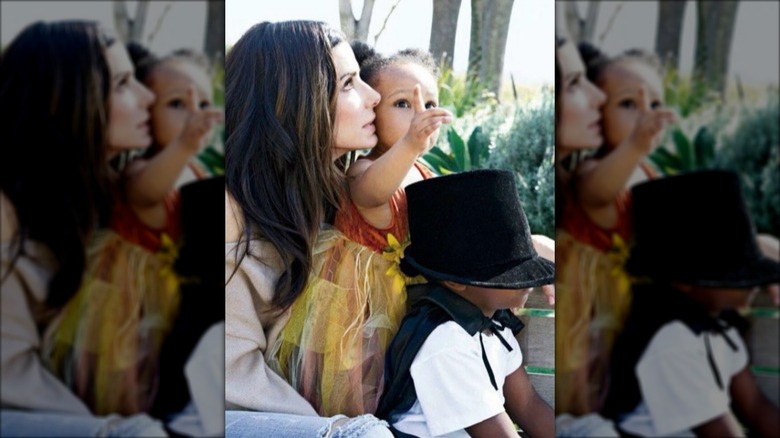 Sandra Bullock with her two kids