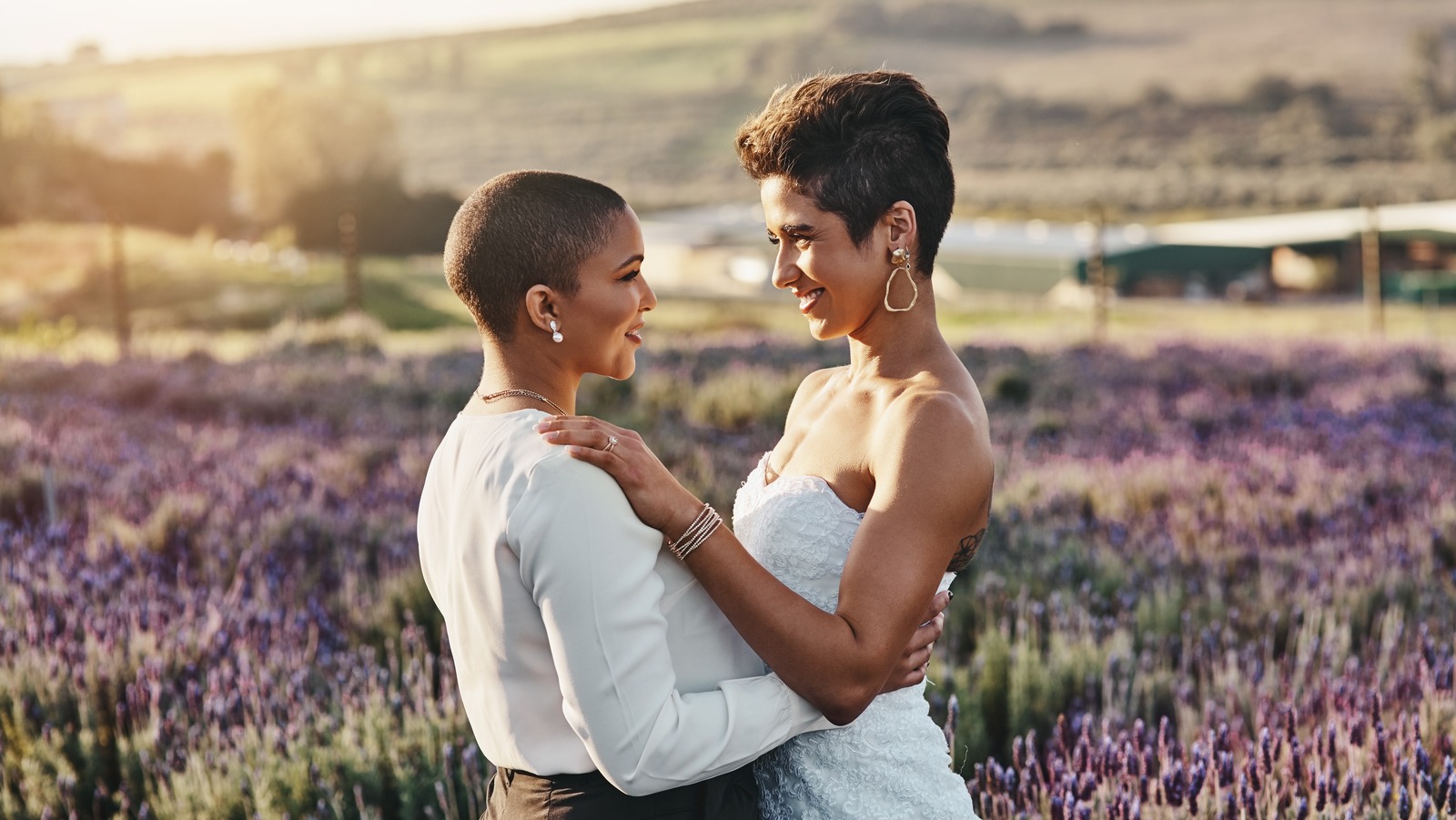 celebrity-psychic-reveals-the-unluckiest-dates-to-get-married-in-2023
