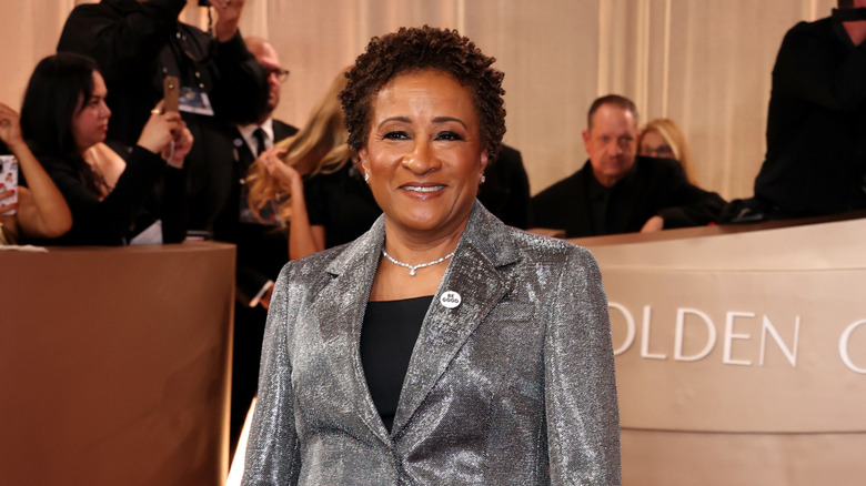 image of Wanda Sykes on the Golden Globes 2026 red carpet