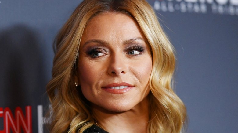 Kelly Ripa headshot