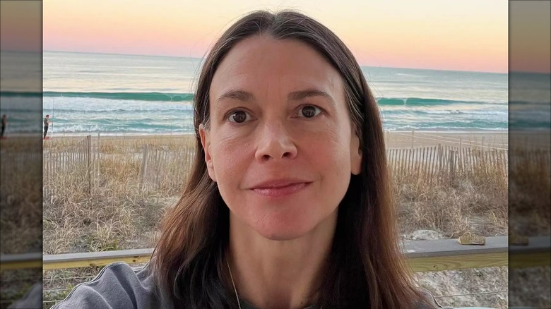 Sutton Foster taking a beach selfie