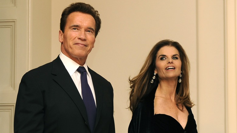 Arnold Schwarzenegger and Maria Shriver atending the White House Correspondents' Dinner in 2009