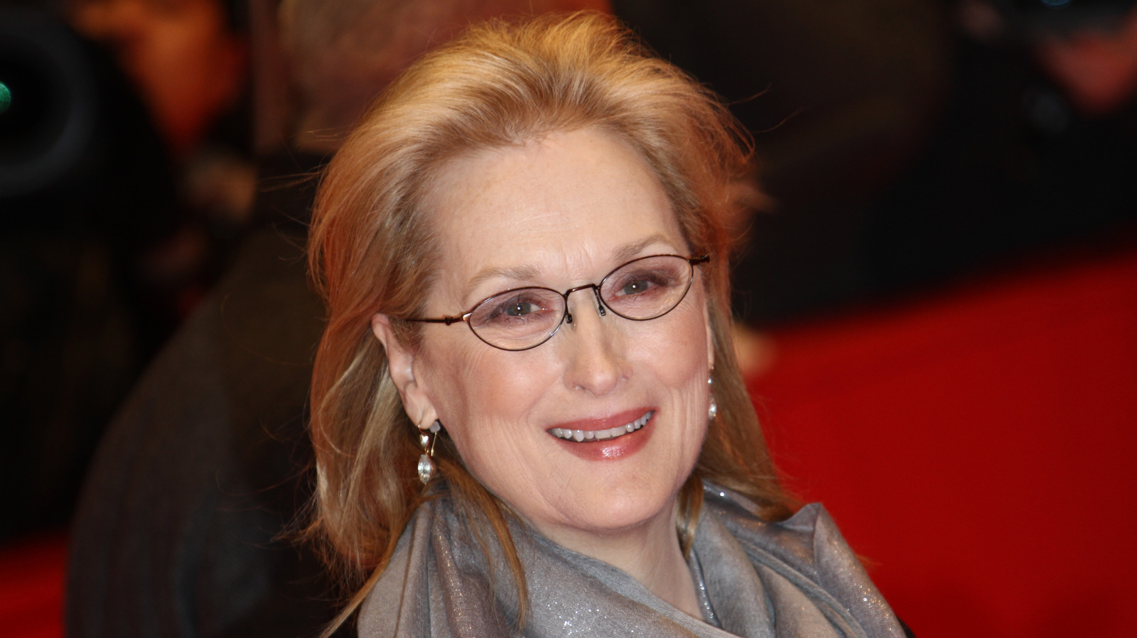 <a href="https://www.thelist.com/1730503/celebs-who-have-thrown-shade-at-meryl-steep/" target="_blank">Celebs Who Have Thrown Shade At Meryl Streep Over The Years</a>