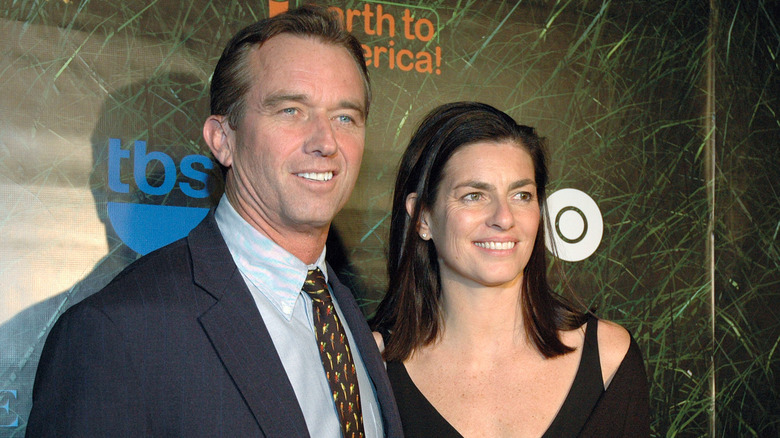 RFK Jr. and Mary Richardson smiling while posing together