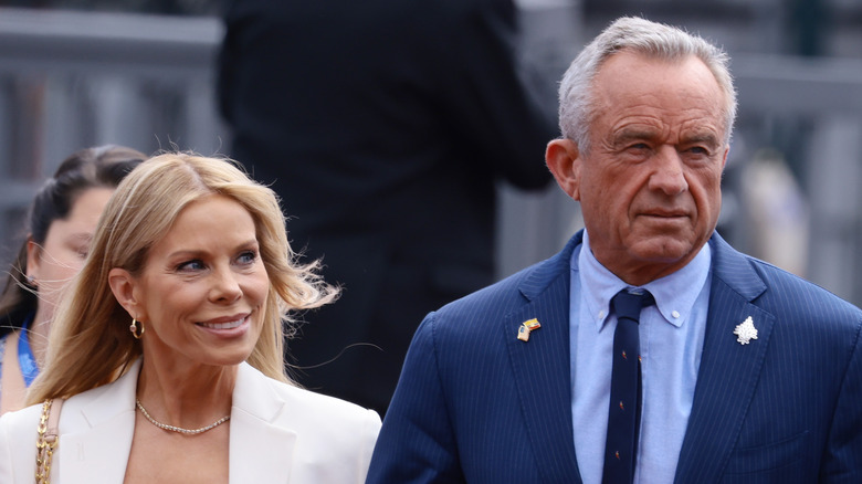 Cheryl Hines and RFK Jr. arrive for the Ecuadorian inauguration