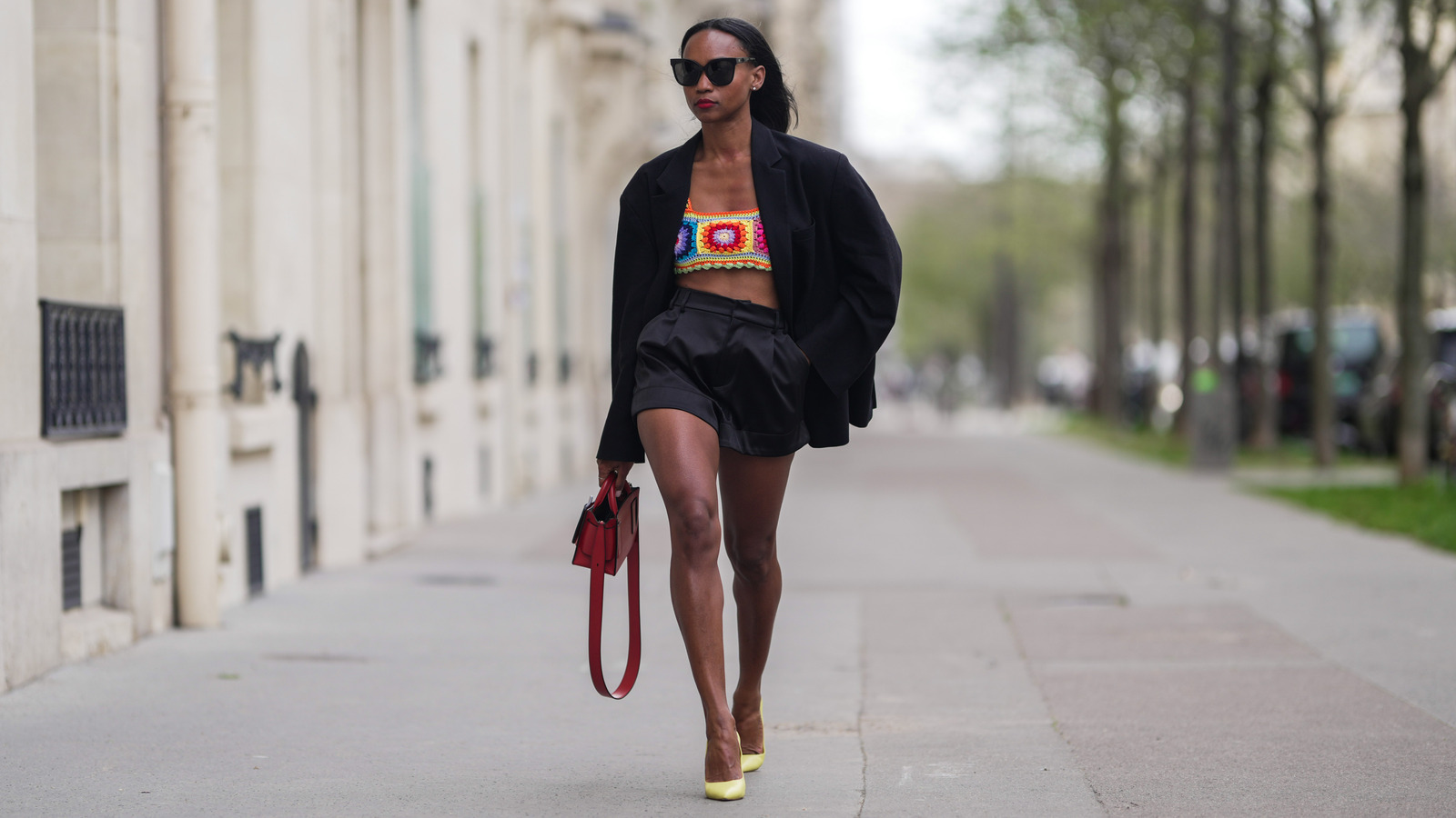 13 Ways to Wear Shorts for Work for Summer 2023