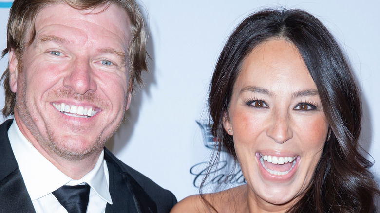 Chip and Joanna Gaines smiling