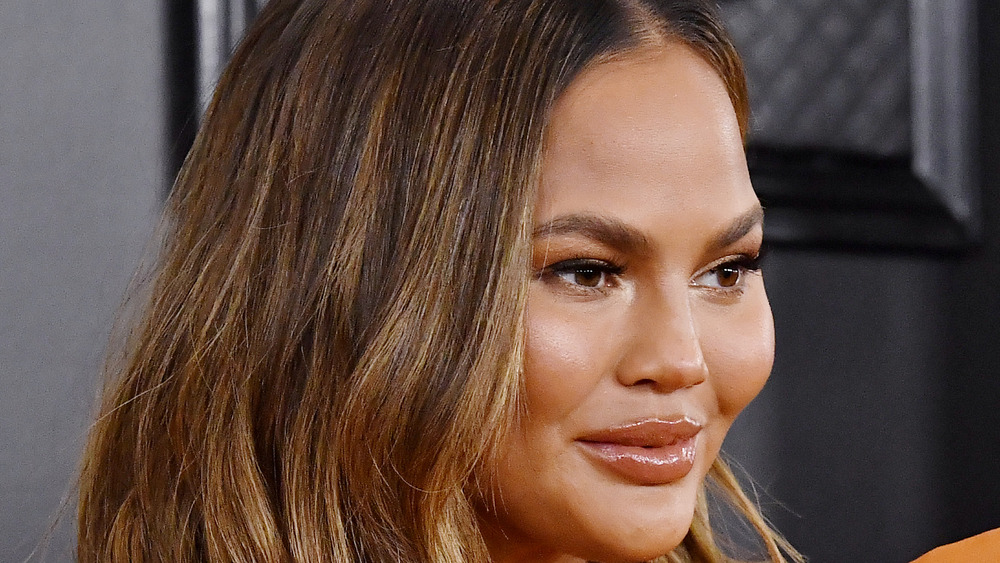 Chrissy Teigen close up