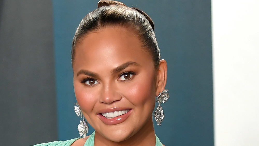 Chrissy Teigen at an Oscar event