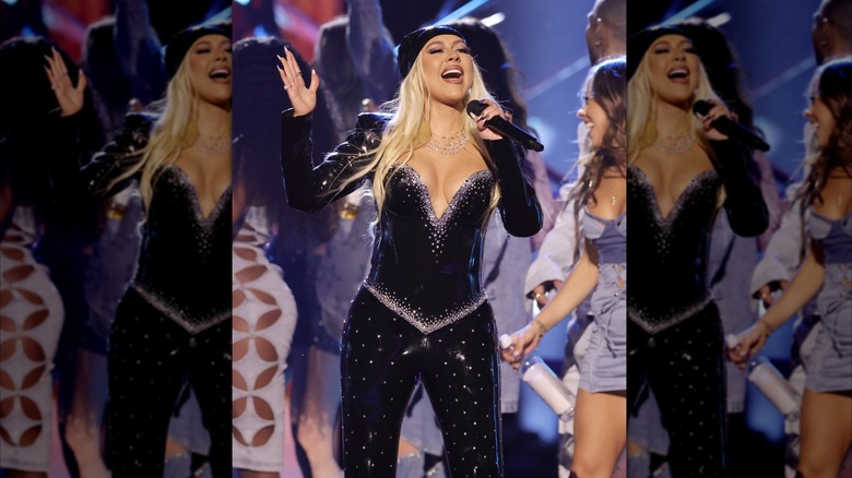 Christina Aguilera performs at the 2022 Latin Grammys
