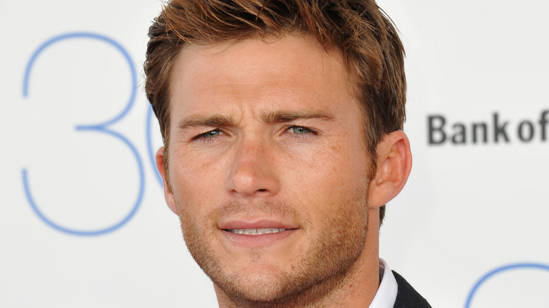 Scott Eastwood on the red carpet