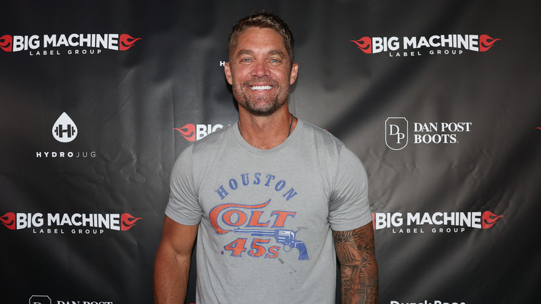 Brett Young smiling
