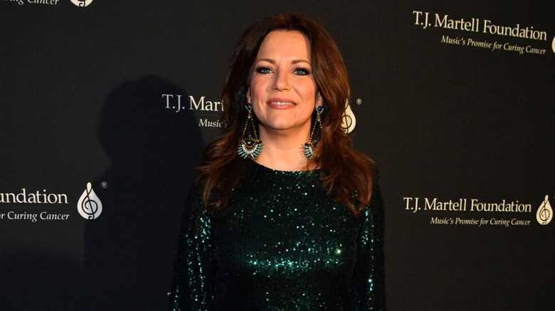 Martina McBride posing at an event