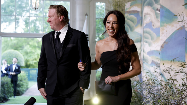 Chip and Joanna Gaines walking