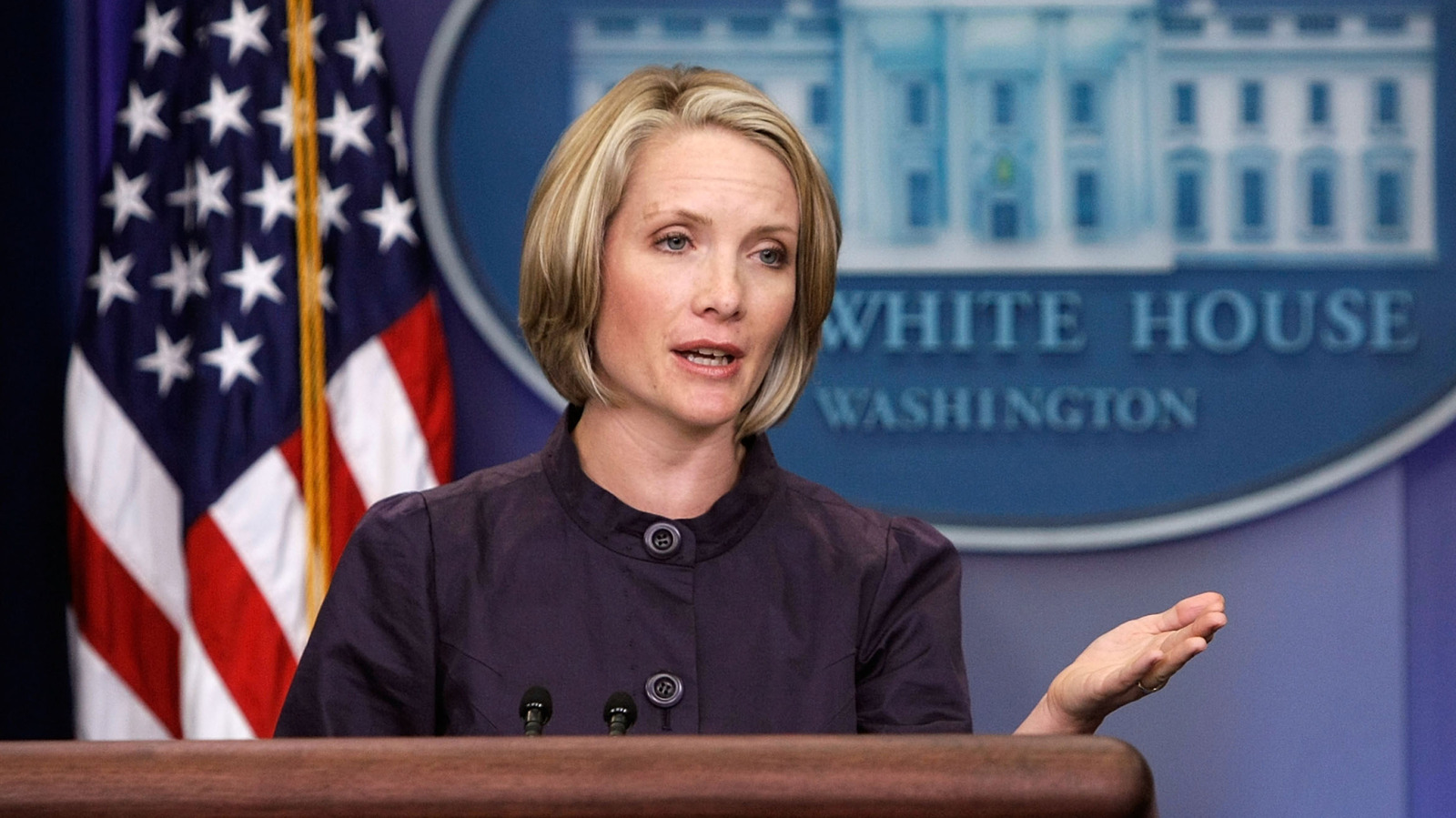 <a href="https://www.thelist.com/1878848/dana-perino-transformation-press-secretary-days/" target="_blank">Dana Perino Looked More ‘Grandma’ Than Girlboss In Her Press Secretary Days</a>