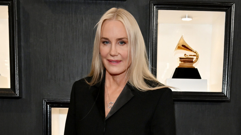 Daryl Hannah poses in all black at the 2023 Grammy Awards
