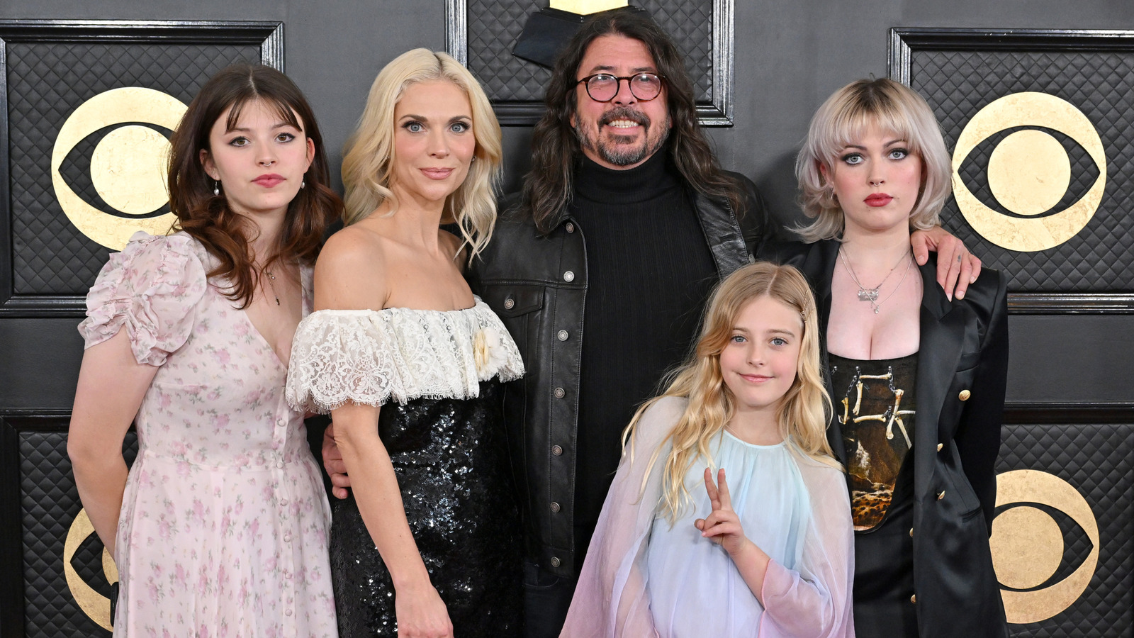 Dave GrohlとJordyn Blumの娘の豪華なライフスタイル