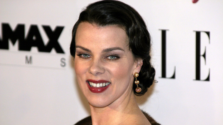 Debi Mazar 2004