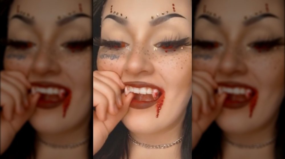 Dentists warn against these vampire fangs Halloween hacks on TikTok - Good  Morning America