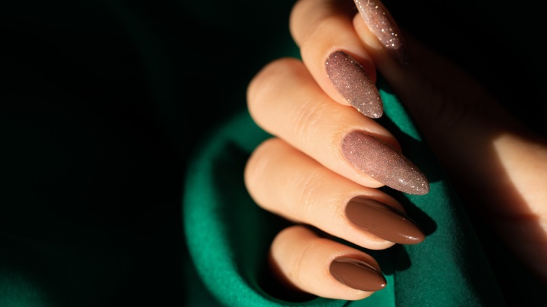 Almond shaped nails