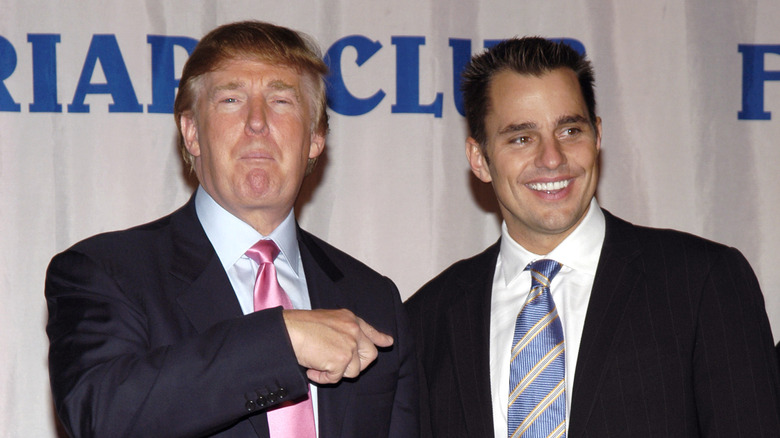 Donald Trump and Bill Rancic posing