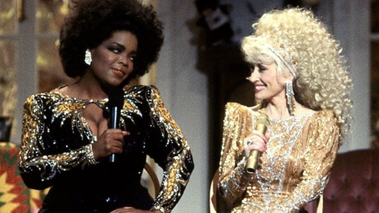 Dolly and Oprah talking