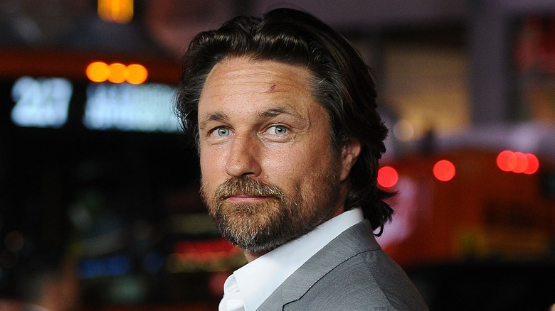 Martin Henderson at an event.