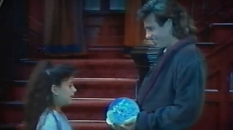 Casey says goodbye to Robin