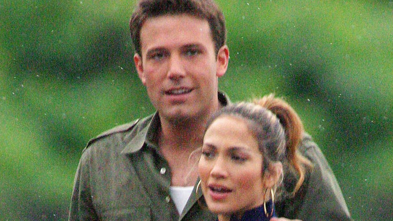 Ben Affleck, Jennifer Lopez walking in public