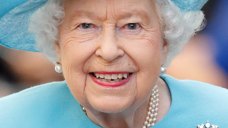 Queen Elizabeth blue hat