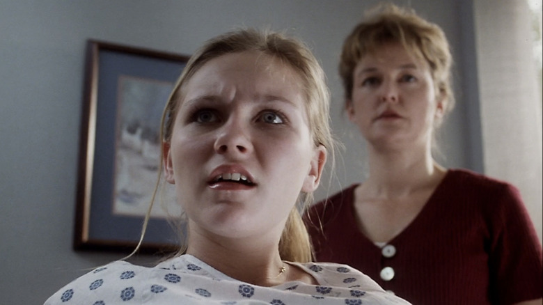 Kirsten Dunst appears in Fifteen and Pregnant