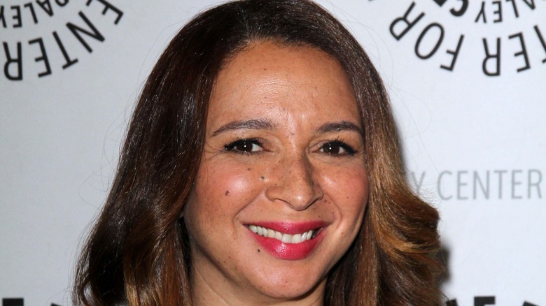 A smiling Maya Rudolph
