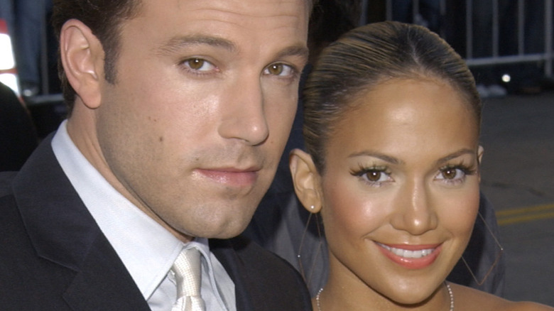 Jennifer Lopez and Ben Affleck posing