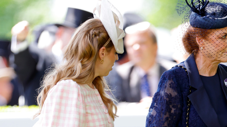 Side profile of Princess Beatrice at Ascot in 2025 next to Sarah Ferguson