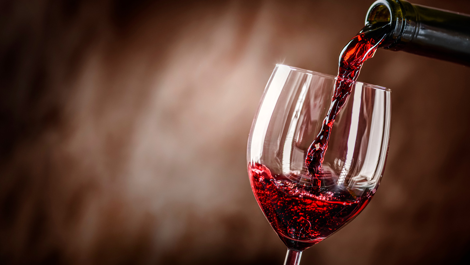 Glass discount red wine