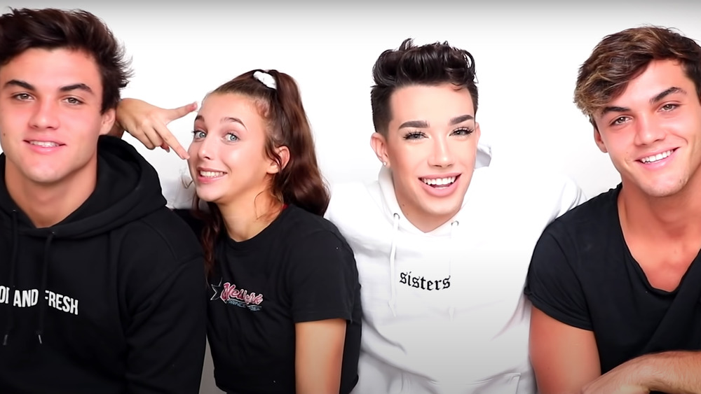 The Sister Squad (James Charles, The Dolan Twins, and Emma Chamberlain) shoot a YouTube video together. 