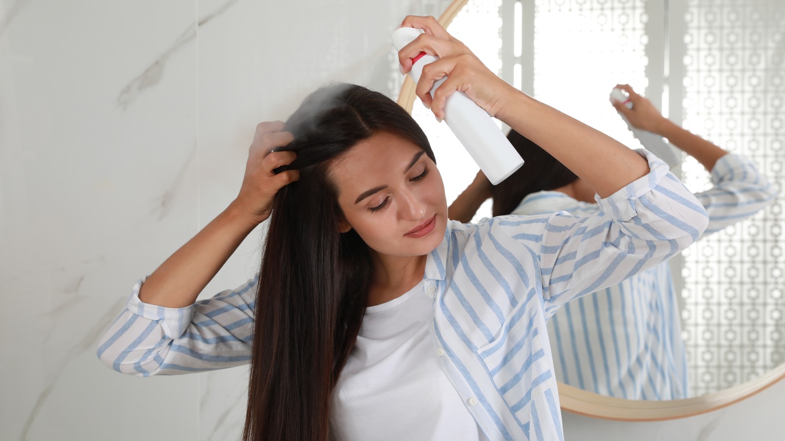 Does TikTok's Dry Shampoo And Water Hack Really Do Anything For Your Hair? 247 News Around The
