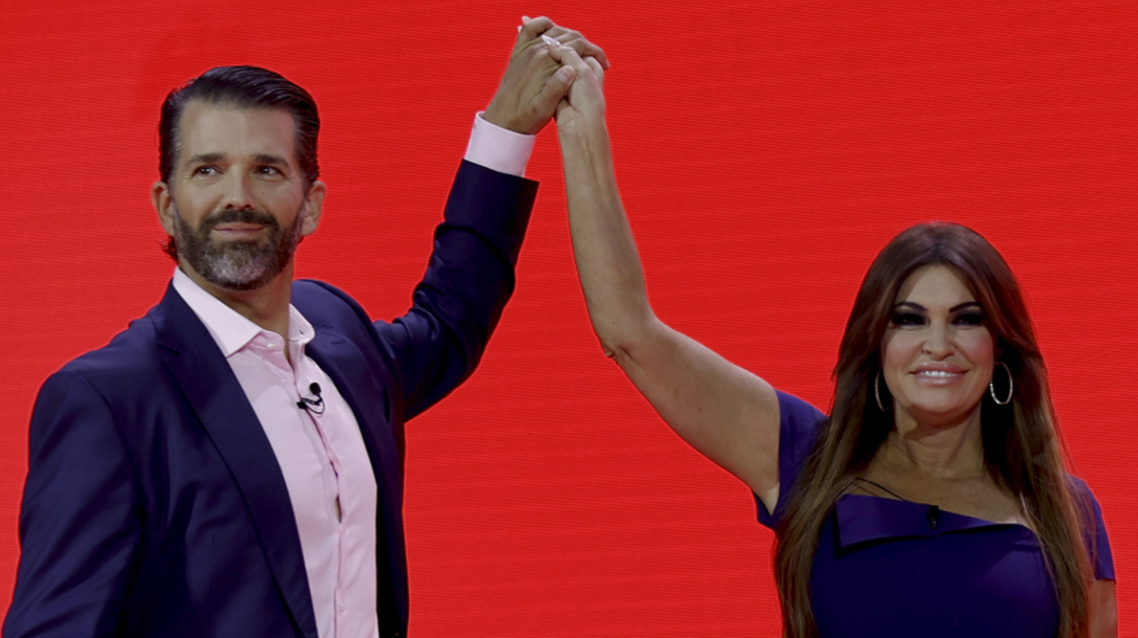 <a href="https://www.thelist.com/1733734/don-trump-jr-rumored-mistress-gossip-kimberly-guilfoyle-fuming/" target="_blank">Don Jr.’s Rumored Mistress Restarts Gossip Mill & Kimberly Guilfoyle Must Be Fuming</a>