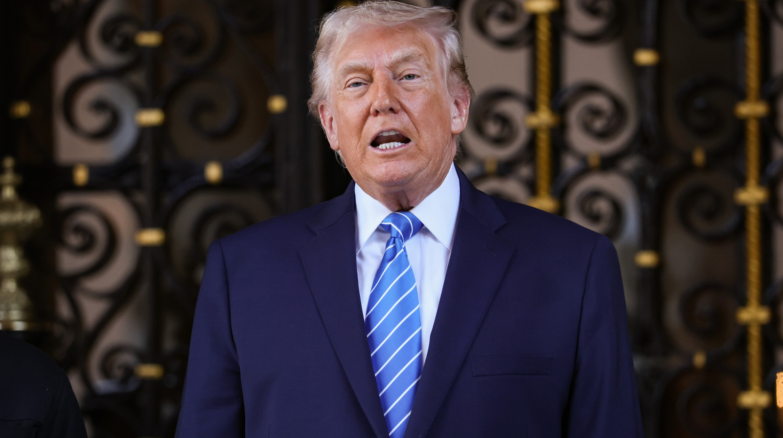 <a href="https://www.thelist.com/2065144/donald-trump-risks-feud-with-lauren-boebert/" target="_blank">Donald Trump Can’t Stop Turning Allies Into Enemies & Lauren Boebert Might Be Next</a>