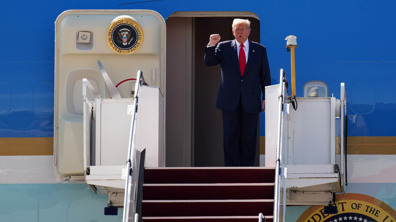 Donald Trump standing on Air Force One