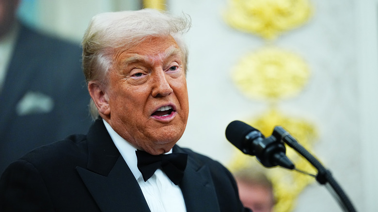 Donald Trump speaking in the Oval Office