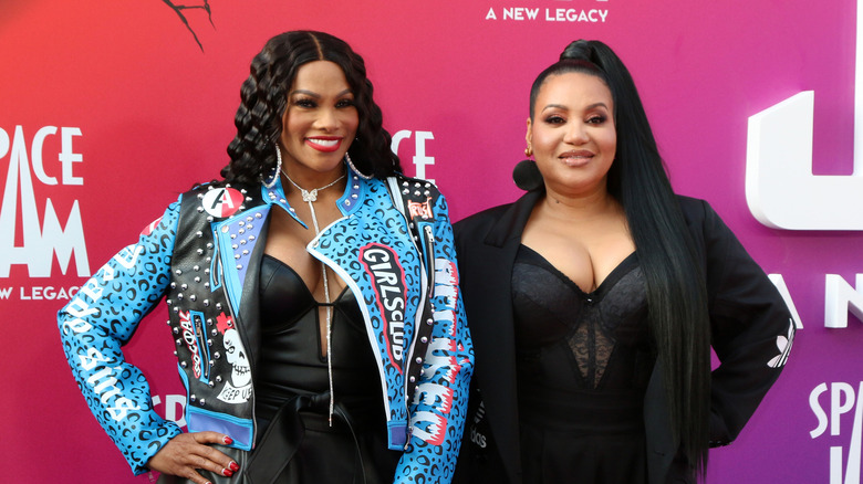 Salt N Pepa smiling 