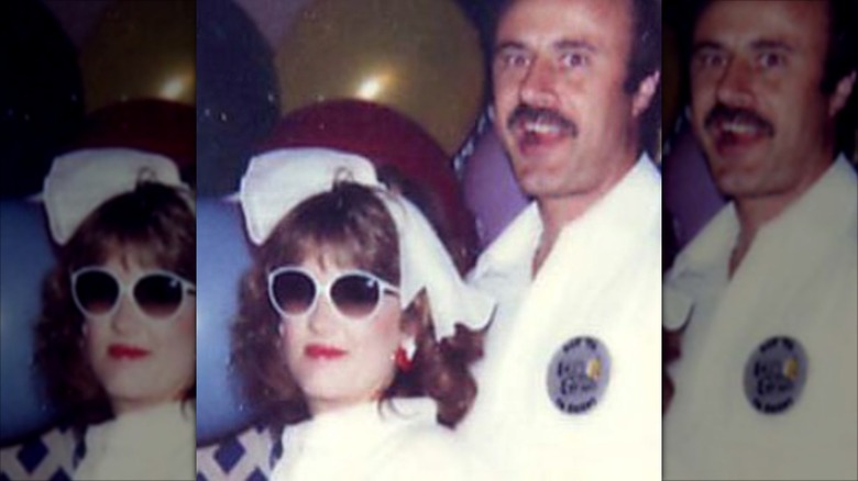 Dr. Phil McGraw and Robin McGraw posing together early in their relationship