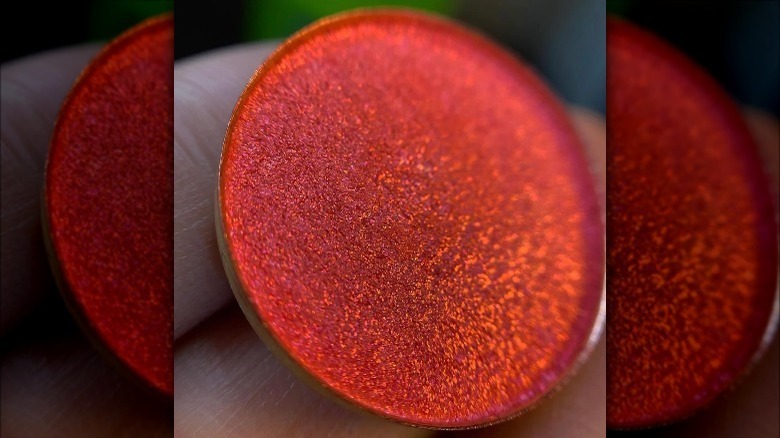 Shine by SD Cosmetics Duochrome Eyeshadow in Hottie