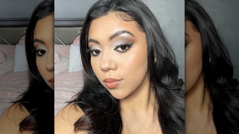 woman wearing gray eyeshadow