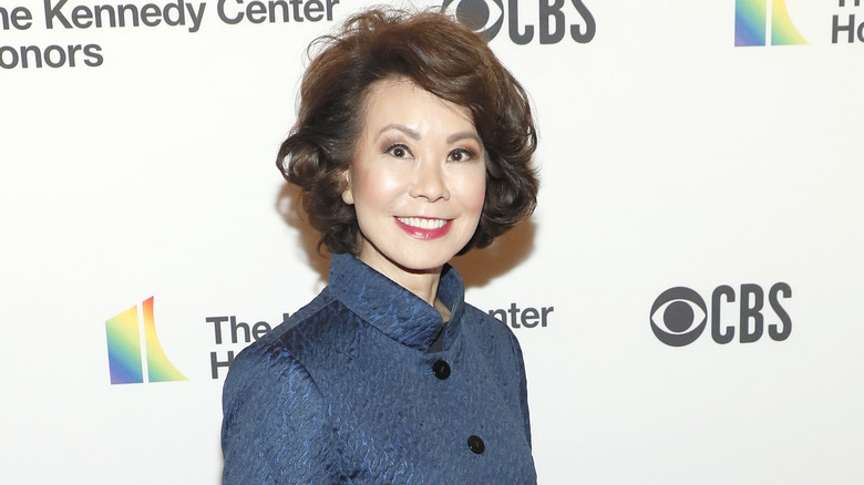 Elaine Chao smiling for photo