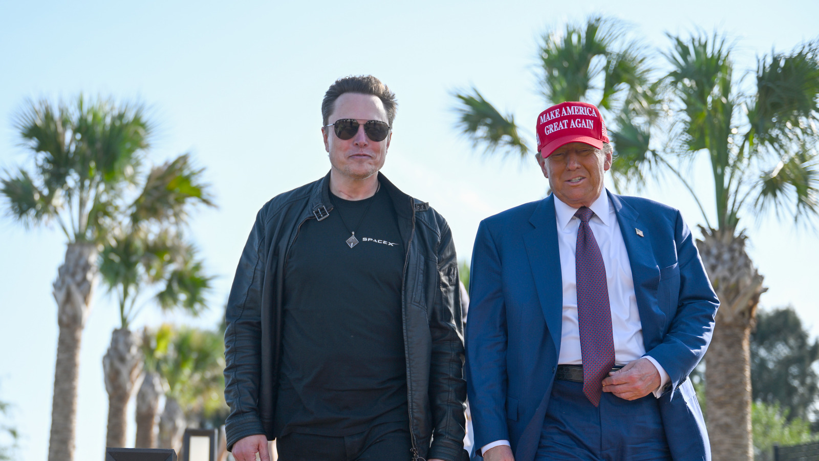 <a href="https://www.thelist.com/1734750/elon-musk-trump-administration-title-volunteer-it-consultant/" target="_blank">Elon Musk Gives Himself Cringey Title In Trump’s Administration (Because Donald Won’t)</a>