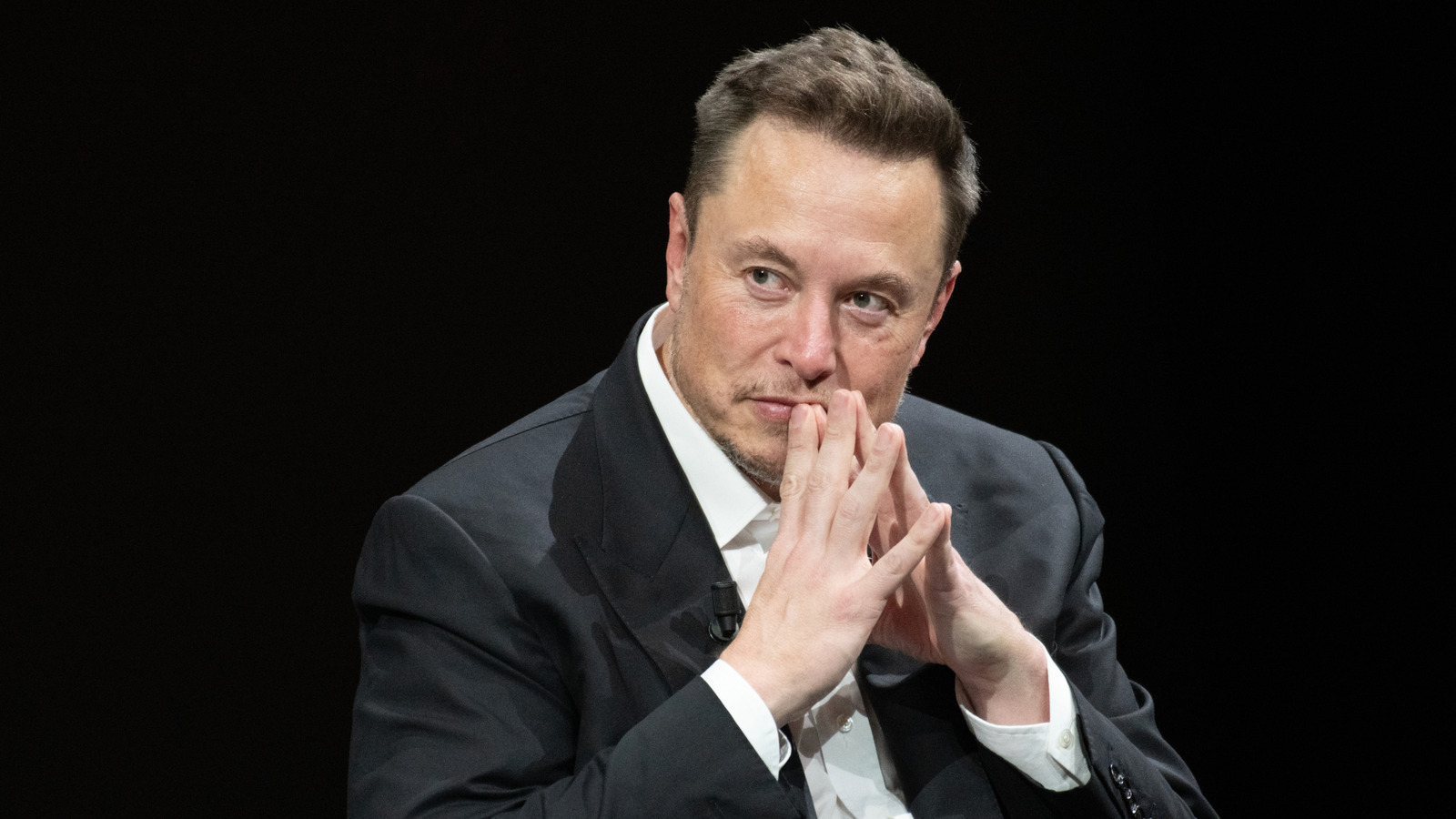 イーロン・マスク氏、ドナルド・トランプ氏支援のAIプロジェクトを公に非難