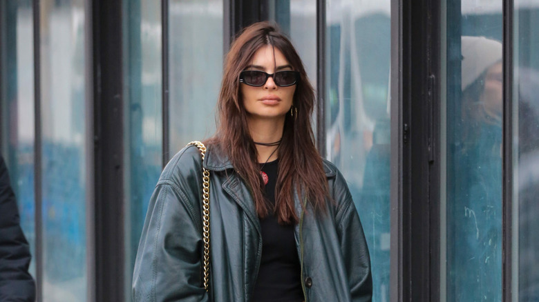 Emily Ratajkowski walking down the street